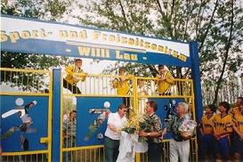 Feier im Rahmen der Namensgebung „Sport- und Freizeitzentrum Willi Lau“ 1998